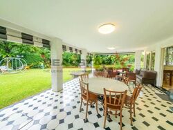 Duchess Avenue (D10), Detached #458269371